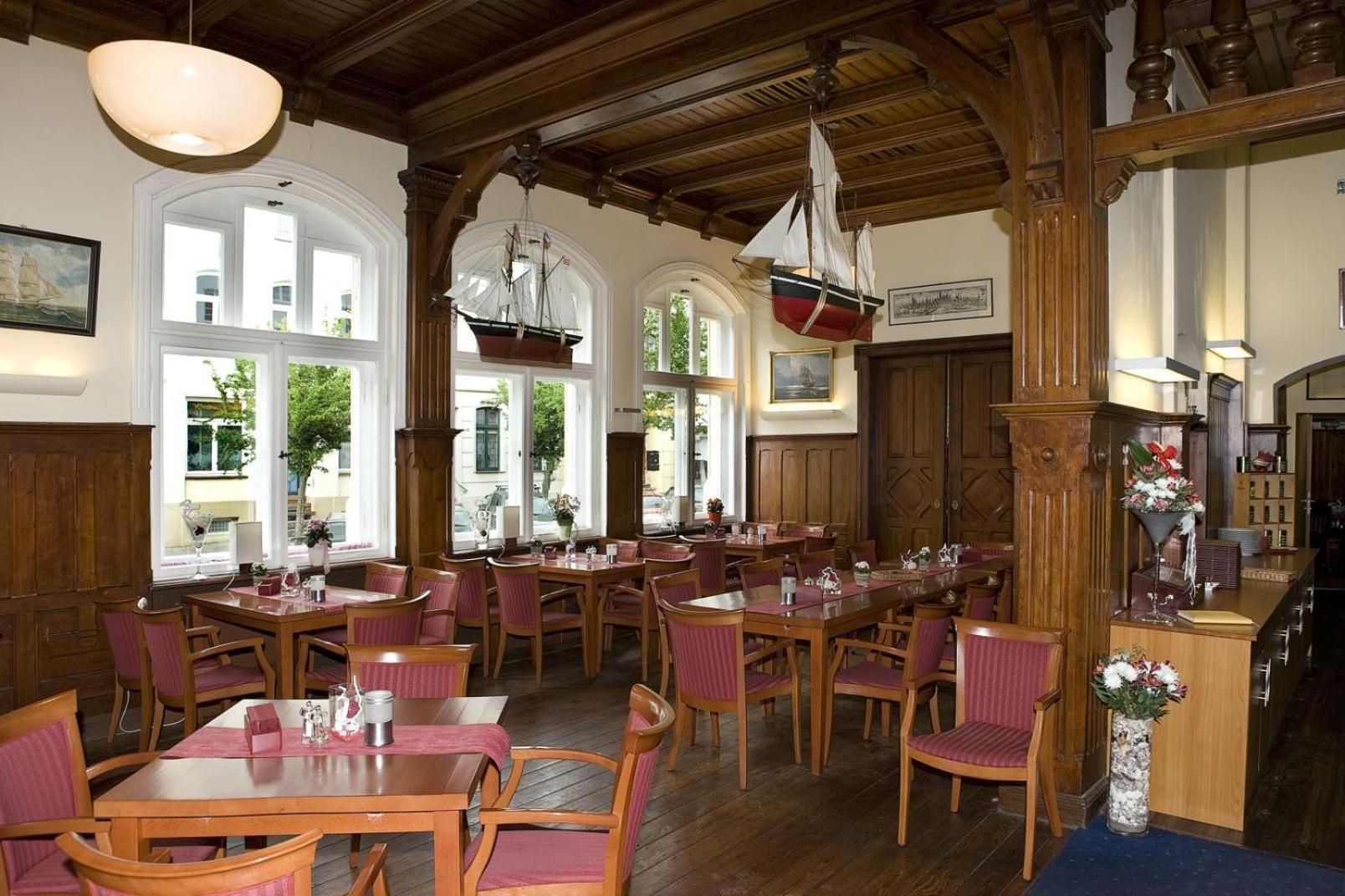 Restaurant & Hotel Wismar Exterior photo